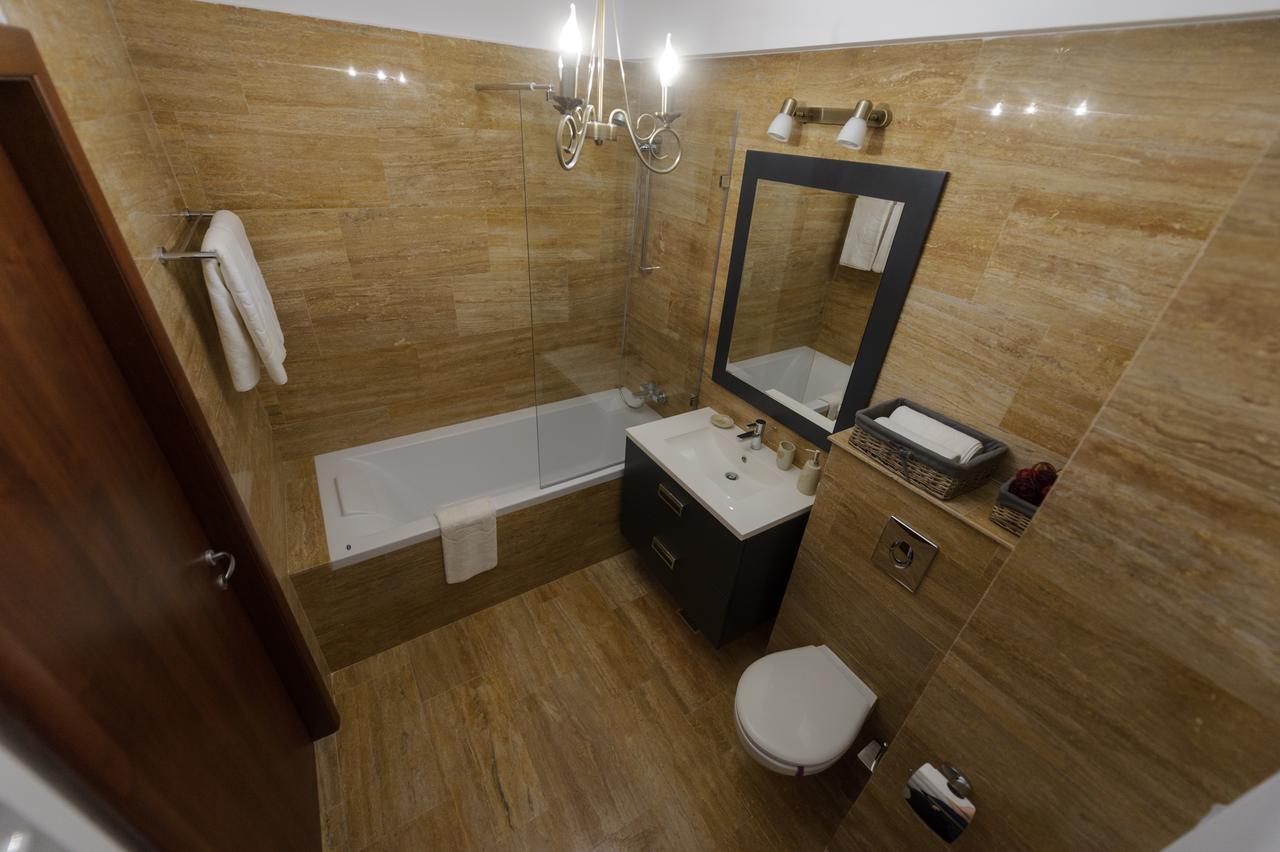 Studio Mamaia Apartment Luaran gambar